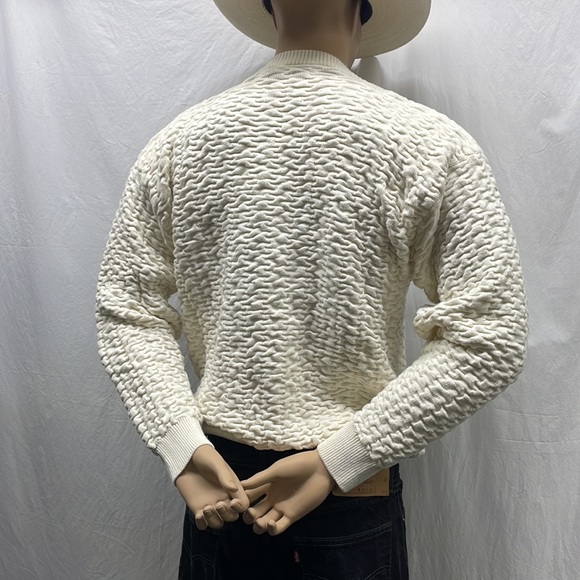 Generra Men's Off White Classic Pulllover Sweater - Picture 4 of 7